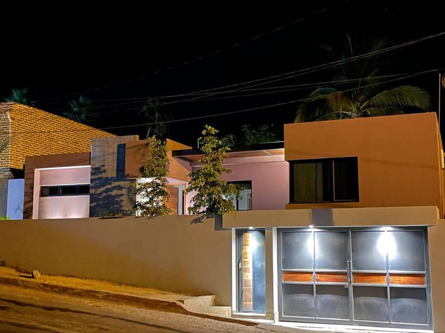 Casa Kamila En El Centro De Todos Santos 빌라 외부 사진